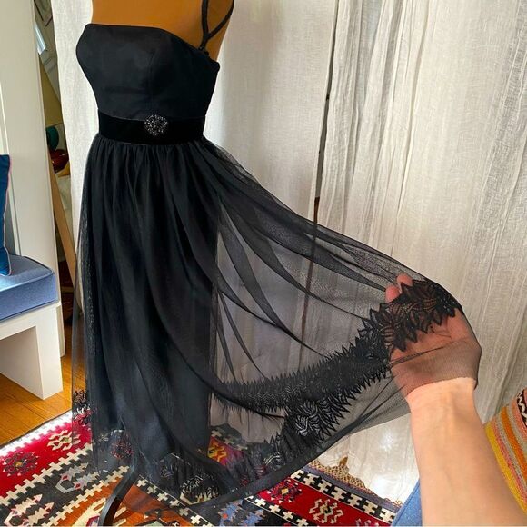 Vintage Vera Wang Black Tulle Silk & Velvet Corset Gown - Picture 2 of 8